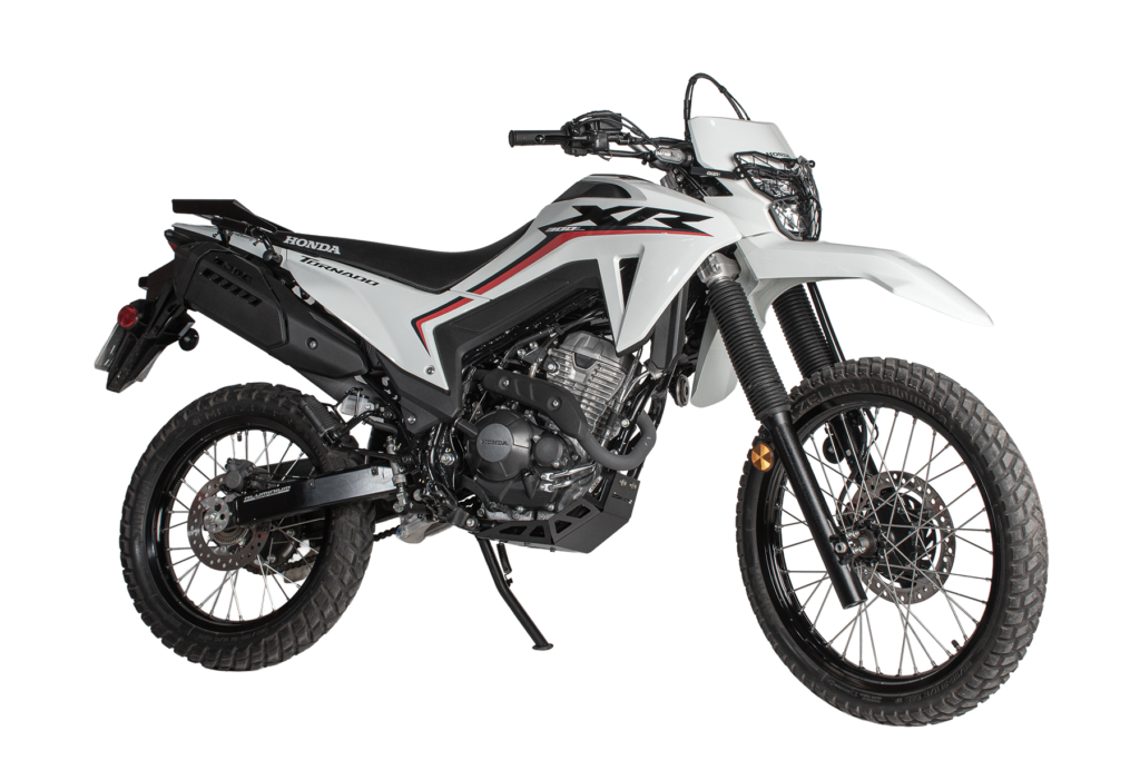 XR 300 TORNADO